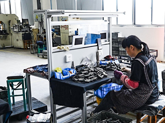 factory05